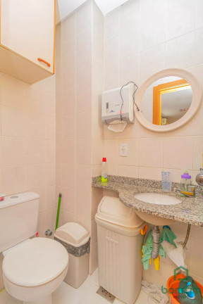 Imagem Sala Comercial à Venda, 45 m² em Petrópolis - Porto Alegre Imagem Sala Comercial à Venda, 45 m² em Petrópolis - Porto Alegre