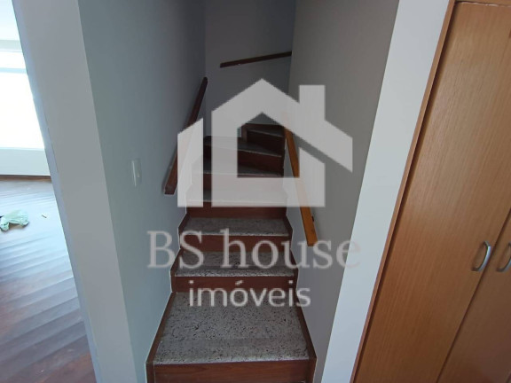 Imagem Sobrado com 3 Quartos para Alugar, 165 m² em Jardim - Santo André