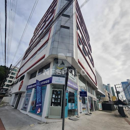 Imóvel Comercial à Venda, 90 m² em Nações - Balneario Camboriu
