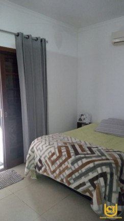 Imagem Casa com 1 Quarto à Venda, 155 m² em Perequê Açu - Ubatuba Imagem Casa com 1 Quarto à Venda, 155 m² em Perequê Açu - Ubatuba