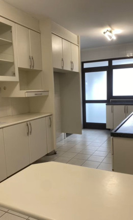 Imóvel com 3 Quartos à Venda, 196 m² em Real Parque - São Paulo