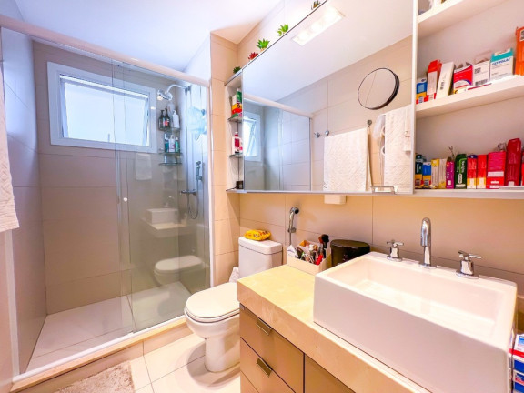 Imagem Apartamento com 3 Quartos à Venda, 170 m² em Petrópolis - Porto Alegre