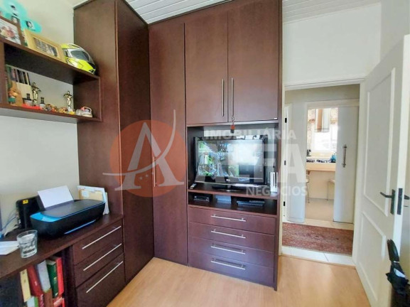 Imagem Casa com 5 Quartos à Venda, 350 m² em Palos Verdes - Cotia