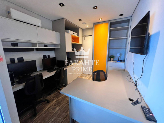 Sala Comercial à Venda, 68 m² em Encruzilhada - Santos