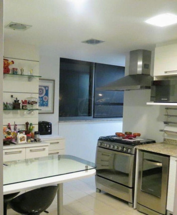 Imagem Apartamento com 4 Quartos à Venda, 200 m² em Barra Da Tijuca - Rio De Janeiro Imagem Apartamento com 4 Quartos à Venda, 200 m² em Barra Da Tijuca - Rio De Janeiro