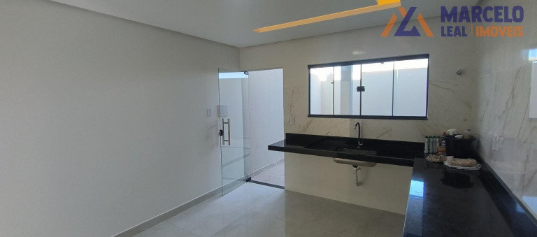 Imagem Casa com 3 Quartos à Venda, 130 m² em Felicia - Vitória Da Conquista Imagem Casa com 3 Quartos à Venda, 130 m² em Felicia - Vitória Da Conquista