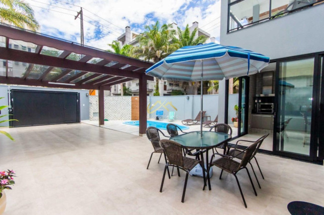Imagem Casa com 4 Quartos à Venda, 450 m² em Praia Grande - Ubatuba