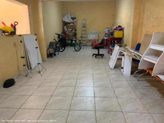 Imagem Casa com 3 Quartos à Venda, 200 m² em Interlagos - São Paulo