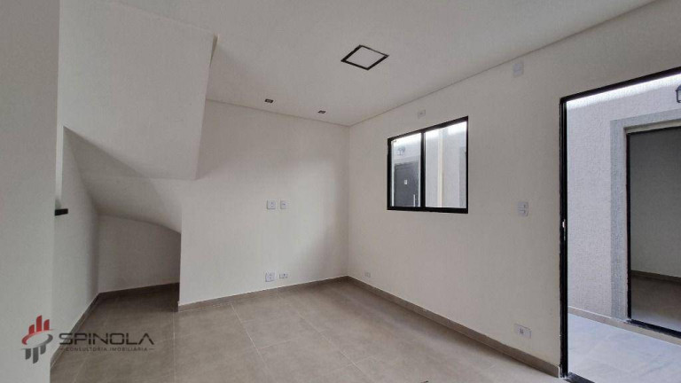 Imagem Casa com 2 Quartos à Venda, 55 m² em Maracanã - Praia Grande Imagem Casa com 2 Quartos à Venda, 55 m² em Maracanã - Praia Grande