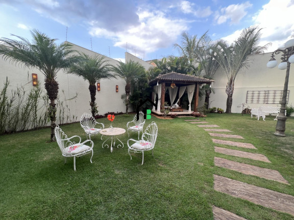 Casa com 1 Quarto à Venda, 200 m² em Boa Vista - Patos De Minas