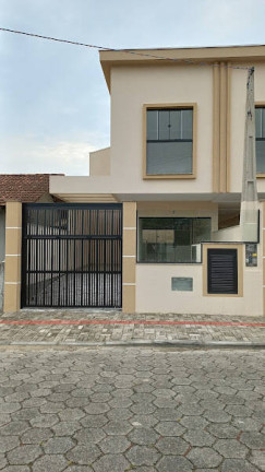 Imagem Sobrado com 2 Quartos à Venda, 81 m² em Bombas - Bombinhas Imagem Sobrado com 2 Quartos à Venda, 81 m² em Bombas - Bombinhas