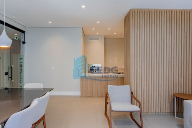 Imagem Apartamento com 3 Quartos à Venda, 95 m² em Centro - Curitiba Imagem Apartamento com 3 Quartos à Venda, 95 m² em Centro - Curitiba