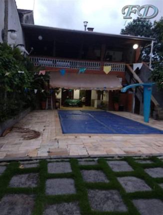 Imagem Sobrado com 4 Quartos à Venda, 400 m² em Não Especificado - Ubatuba Imagem Sobrado com 4 Quartos à Venda, 400 m² em Não Especificado - Ubatuba