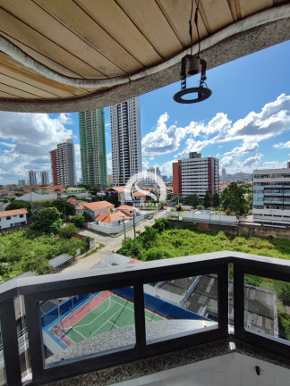 Apartamento com 3 Quartos à Venda, 156 m²