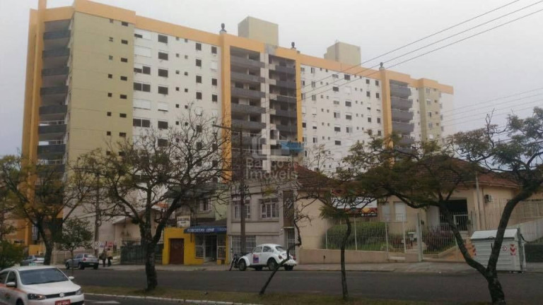 Imagem Apartamento com 3 Quartos à Venda, 110 m² em Centro - Santa Maria