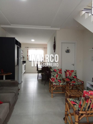 Imagem Casa com 2 Quartos à Venda, 84 m² em Itacolomi - Balneário Piçarras