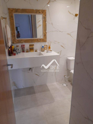 Imagem Apartamento com 3 Quartos à Venda, 1 m² em Pitangueiras - Guarujá Imagem Apartamento com 3 Quartos à Venda, 1 m² em Pitangueiras - Guarujá