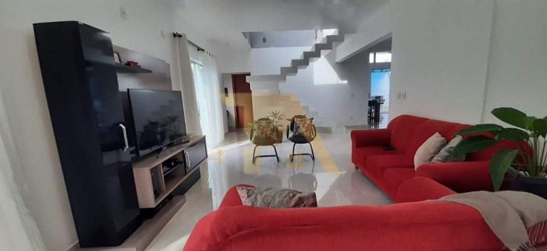 Imagem Imóvel com 3 Quartos à Venda, em Ibiraquera - Imbituba Imagem Imóvel com 3 Quartos à Venda, em Ibiraquera - Imbituba