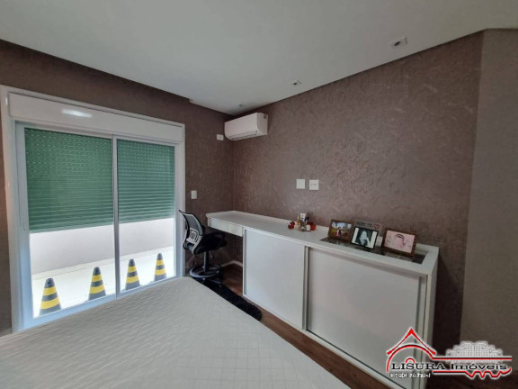 Imagem Casa com 3 Quartos à Venda,  em Loteamento Villa Branca - Jacareí