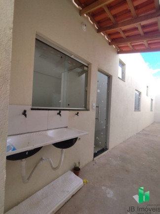 Imagem Casa com 3 Quartos à Venda, 60 m² em Independência - Montes Claros
