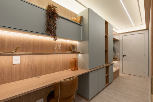 Imagem Apartamento com 2 Quartos à Venda, 90 m² em Ahú - Curitiba