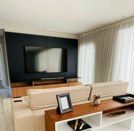 Imóvel com 3 Quartos para Alugar, 228 m² em Green Valley Alphaville - Sâo Paulo