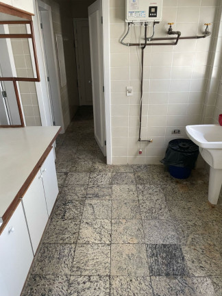 Imagem Imóvel com 3 Quartos à Venda, 221 m² em Vila Uberabinha - São Paulo