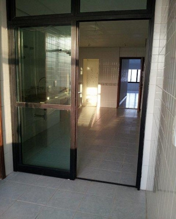 Imagem Apartamento com 4 Quartos à Venda, 236 m² em Morro Do Maluf - Guarujá