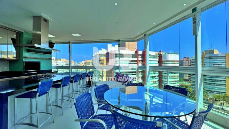 Imagem Imóvel com 4 Quartos à Venda, 209 m² em Riviera | Módulo 08 - Bertioga Imagem Imóvel com 4 Quartos à Venda, 209 m² em Riviera | Módulo 08 - Bertioga