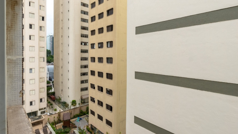 Imagem Apartamento com 2 Quartos à Venda, 76 m² em Moema - São Paulo