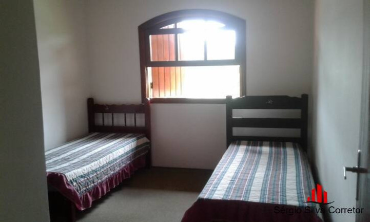 Imagem Casa com 3 Quartos à Venda, 400 m² em Vila Abernéssia - Campos Do Jordão Imagem Casa com 3 Quartos à Venda, 400 m² em Vila Abernéssia - Campos Do Jordão