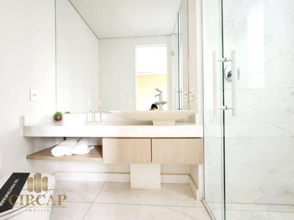 Imagem Apartamento com 3 Quartos à Venda, 232 m² em Pinheiros - São Paulo Imagem Apartamento com 3 Quartos à Venda, 232 m² em Pinheiros - São Paulo