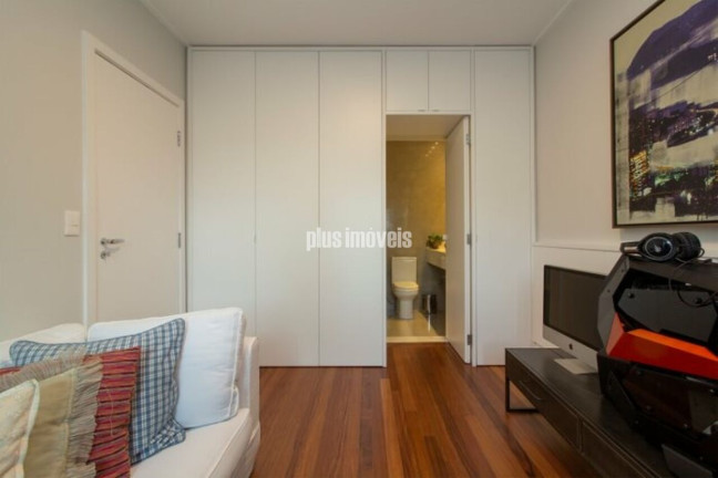 Imagem Casa com 3 Quartos à Venda, 432 m² em Cidade Jardim - São Paulo Imagem Casa com 3 Quartos à Venda, 432 m² em Cidade Jardim - São Paulo