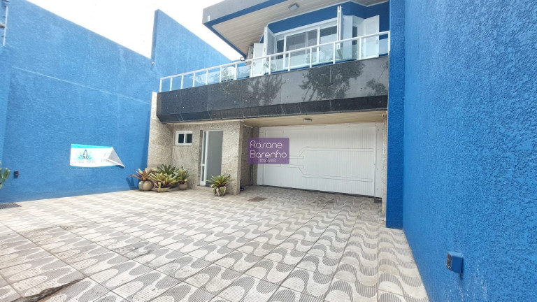 Imagem Casa com 4 Quartos à Venda, 400 m² em Centro - Rio Grande Imagem Casa com 4 Quartos à Venda, 400 m² em Centro - Rio Grande