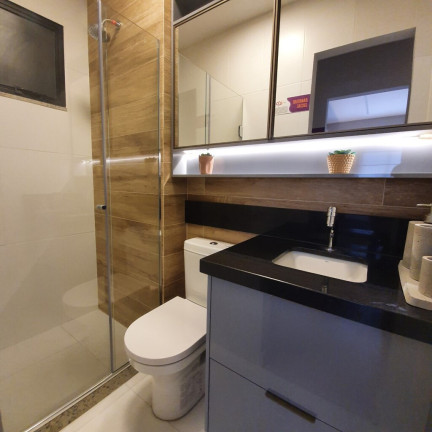 Imagem Apartamento com 2 Quartos à Venda, 65 m²