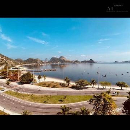 Imagem Apartamento com 4 Quartos à Venda, 239 m² em Charitas - Niterói
