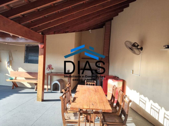 Imagem Casa com 2 Quartos à Venda, 300 m² em Vila Yamada - Araraquara Imagem Casa com 2 Quartos à Venda, 300 m² em Vila Yamada - Araraquara