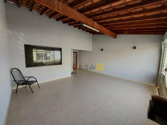Casa com 3 Quartos à Venda, 203 m² em Parque Residencial Jaguari - Americana