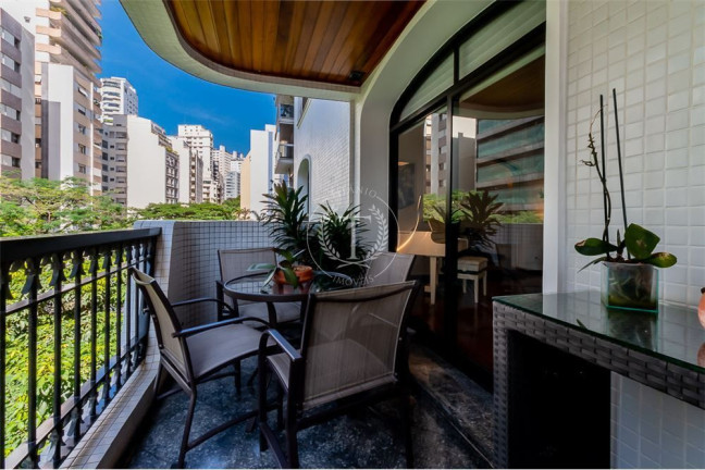 Imagem Apartamento com 4 Quartos à Venda, 425 m² em Santa Cecília - São Paulo