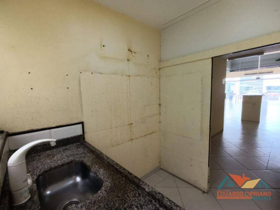 Imagem Ponto Comercial para Alugar, 150 m² em Centro - Caraguatatuba Imagem Ponto Comercial para Alugar, 150 m² em Centro - Caraguatatuba