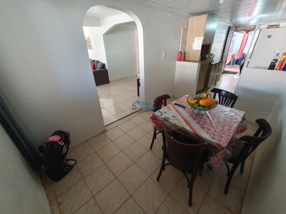 Imagem Casa com 6 Quartos à Venda, 150 m² em Guará I - Brasília Imagem Casa com 6 Quartos à Venda, 150 m² em Guará I - Brasília