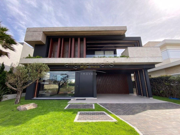 Casa com 4 Quartos à Venda, 350 m² em Condominio Playa Vista - Xangri-lá