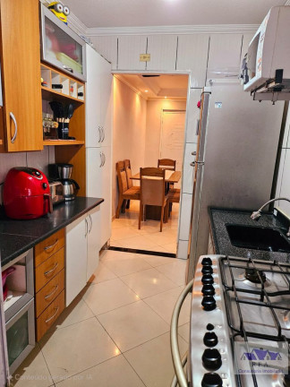 Imagem Casa de Condomínio com 3 Quartos à Venda, 187 m² em Jardim Isis - Cotia