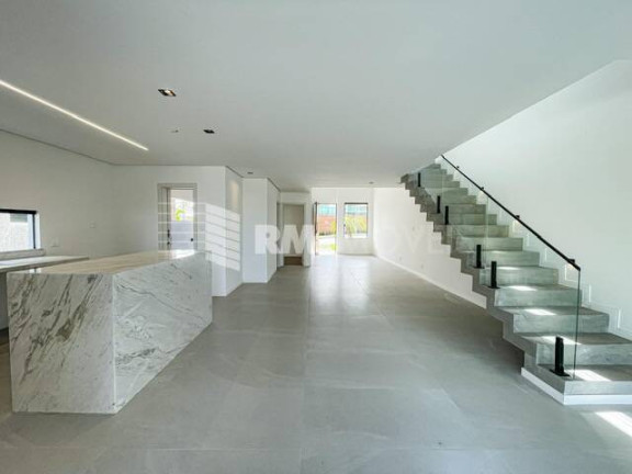 Imagem Casa de Condomínio com 4 Quartos à Venda, 250 m² em Catu De Abrantes (abrantes) - Camaçari Imagem Casa de Condomínio com 4 Quartos à Venda, 250 m² em Catu De Abrantes (abrantes) - Camaçari