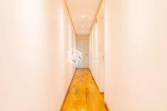 Imagem Apartamento com 3 Quartos à Venda, 240 m² em Santa Cecília - São Paulo