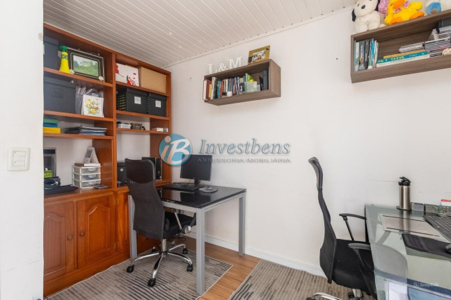 Imagem Sobrado com 3 Quartos à Venda, 110 m² em Santa Cândida - Curitiba