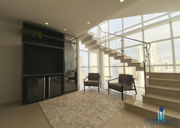 Apartamento com 4 Quartos à Venda, 240 m² em Centro - Balneário Camboriú