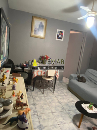 Casa com 2 Quartos à Venda,  em Serraria - Diadema