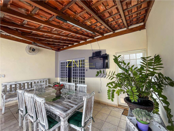 Imagem Casa com 3 Quartos à Venda, 270 m² em Parque Dos Bandeirantes - Ribeirão Preto Imagem Casa com 3 Quartos à Venda, 270 m² em Parque Dos Bandeirantes - Ribeirão Preto