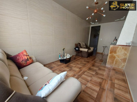 Imagem Casa com 3 Quartos à Venda, 232 m² em Centro - Pelotas